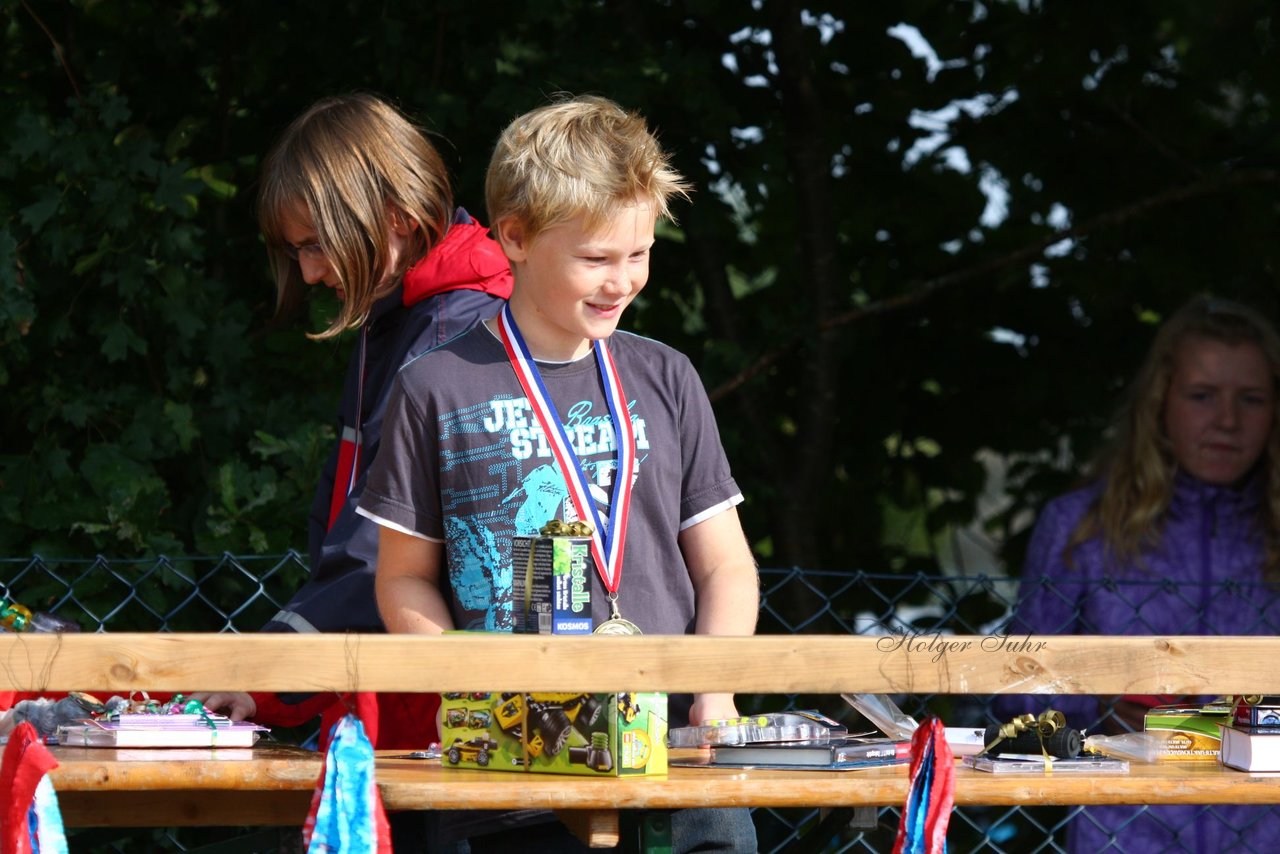 Bild 246 - Vogelschießen 2011